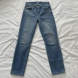 Authentic 7 For All Mankind Kimmie Cropped sz 25